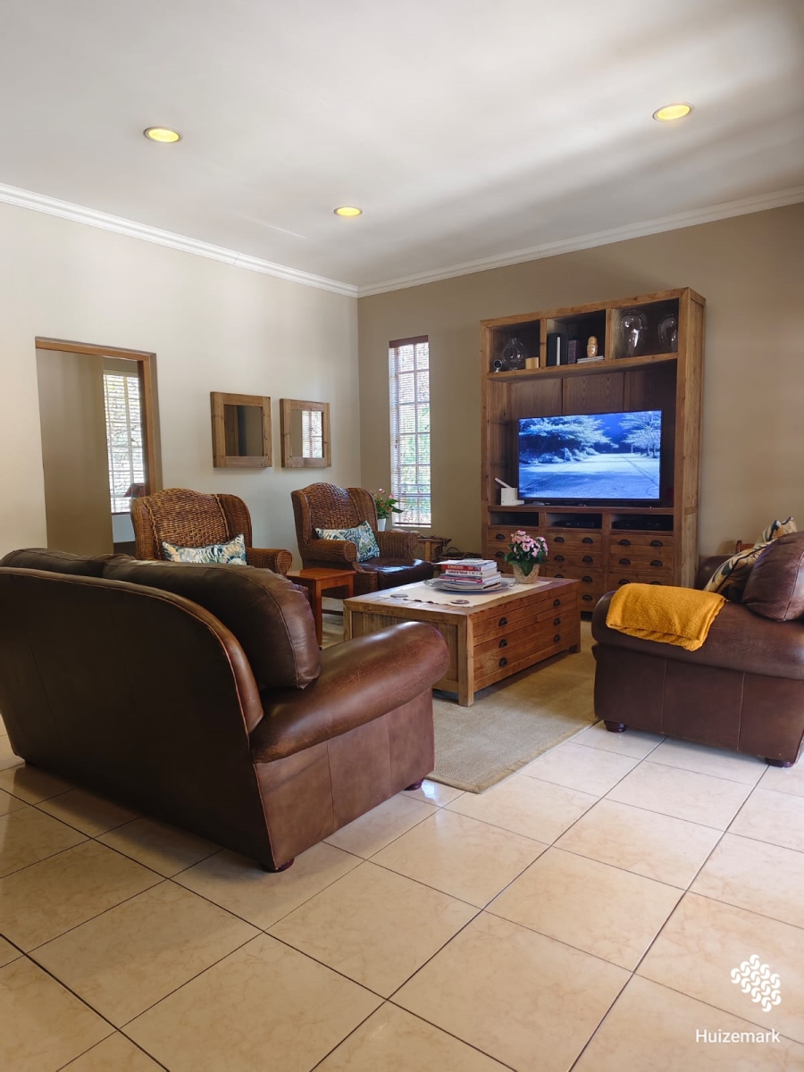 4 Bedroom Property for Sale in Vaalpark Free State